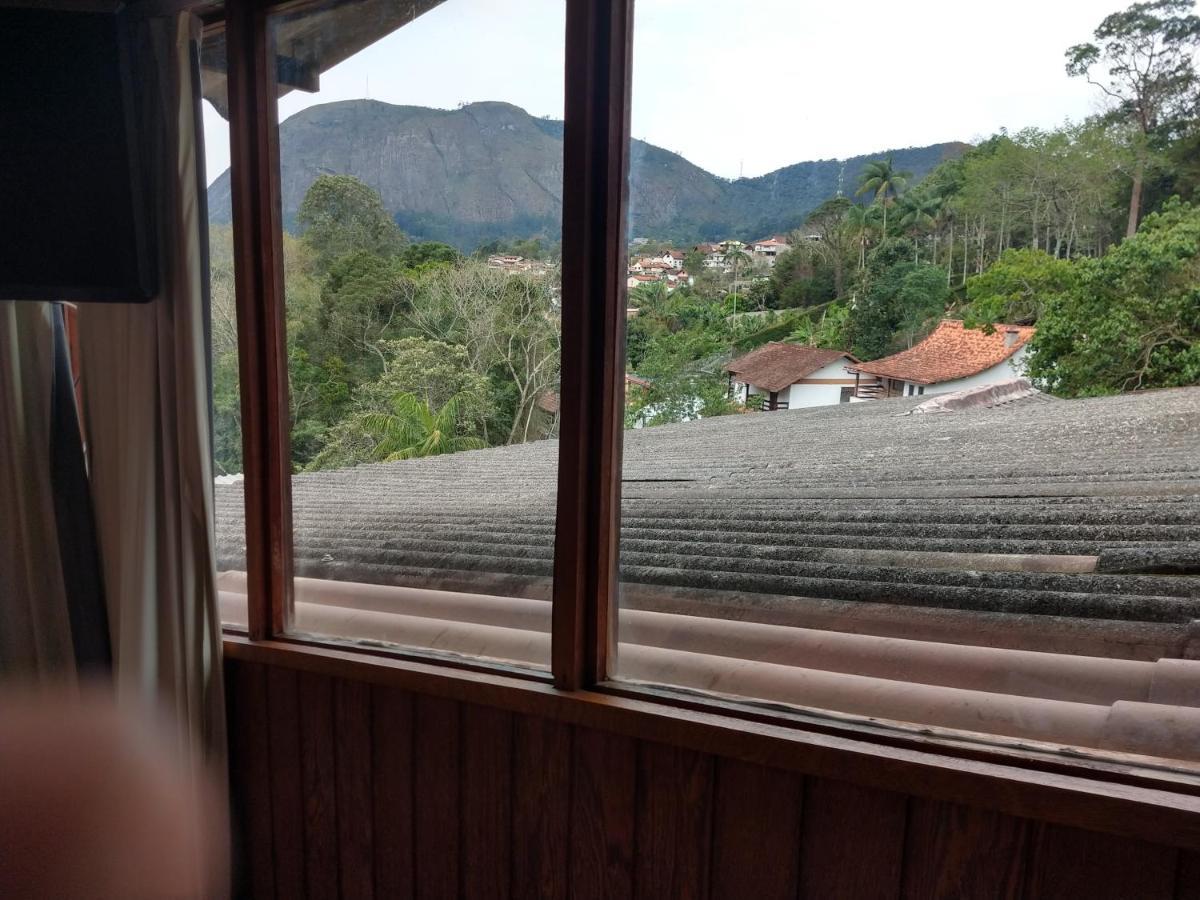 746 * Nova Friburgo